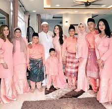 Uqasha, nelydia, raysha rizrose, aprena manrose, octavia manrose. Facebook
