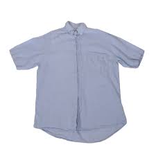 Il completo elegante e l'abito da cerimonia restano fedeli alla tradizione: Camicia Uomo In Lino Giorgio Armani Second Hand Abbigliamento E Corredi Dimanoinmano It