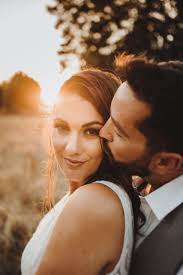 Creative Wedding Photography Packages.