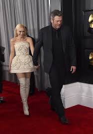 A deep dive into gwen stefani's career, mass deportations under operation streamline, trump and nato, and. Photos And Video Blake Shelton And Gwen Stefani Perform Nobody But You On The 2020 Grammy Awards