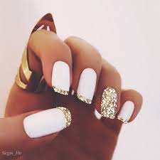 Glam Up Your Nails With Glitter White Glitter Nails French Tip Nail Designs Matte Nails Design