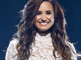 Alyson Christian's Instagram, Twitter & Facebook