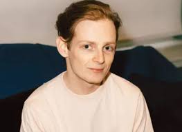 Thirty E-Commerce to Follow