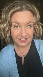 Is the new auburn eyebrow pencil the right color?