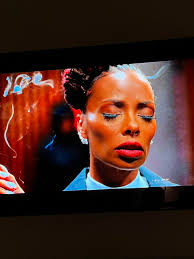 Flash backs ..... how long will it take for a new season????