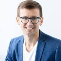 Jeremy Hoyle's Instagram, Twitter & Facebook