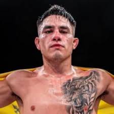 Chris Velarde vs. Christian Gavilanez, Fury FC 104