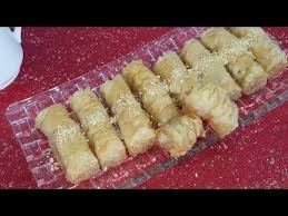 مطبخ ام وليد البقلاوة التركية المبرومة اقتصادية و بأسهل طريقة Baklava Turc Turkish Baklava Youtube Turkish Baklava Baklava Cooking