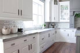 Dec 04, 2020 · there are some key elements you can apply in order to make your white kitchen cabinets stand out. Small Kitchen Designs With White Cabinets Layjao