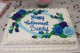 A half sheet cake has up to 54 servings. Costco Quietly Stops Selling Half Sheet Cake Across U S Amid Pandemic Ktla