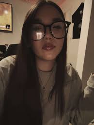 Daisy Fresh Girl: Embracing Change and Growth