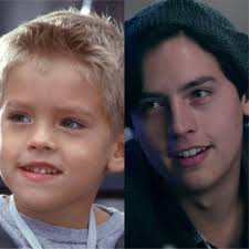 Hollywood actor cole sprouse is currently seen in netflix's riverdale as jughead jones.when he was a little boy, he portrayed ross' son ben in the warner bros television show friends. Comment Friends Avait Predit L Arrivee De Cole Sprouse Dans Riverdale