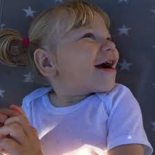 Vår lille Sara: juli 2016