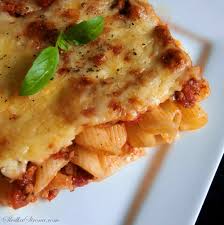 Zapiekanka Makaronowa Z Miesem Mielonym W Sosie Pomidorowym Przepis Slodka Strona Macaroni Casserole Cooking Recipes Tomato Sauce Recipe