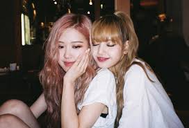 Ls003410 what is it about a beautiful, romantic bouquet of roses that brings out the accountant in all of us? Blackpink Rose Lisa Chaelisa Best Moments 2