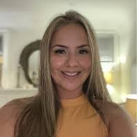 Vivian Quinones's Instagram, Twitter & Facebook