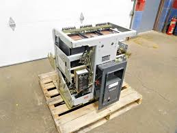 4000 Amps, General Electric, AKR-7F-100, low voltage power circuit breaker,  3 pole, 50/60 Hz., 635 V max, with RMS-9 Micro Versa trip programmer (9  available) for Sale | Surplus Record