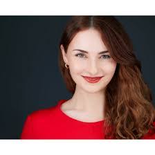 Sarah Pick's Instagram, Twitter & Facebook