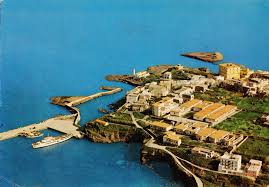 The island is italy's version of alcatraz and plans are in place to transform it into a tourist attraction. Archivio Ventotene Archivio Ventotene Home Facebook