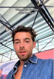 Vliegen van Bonaire naar Curaçao: Ontdek het Caribisch Paradijs