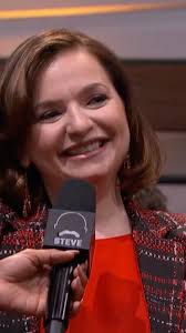 Steve SCHOOLS 📚 a chemistry professor