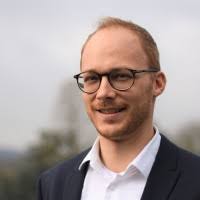 600+ "Slechta" profiles