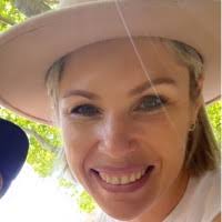 20+ "Lauren Adam" profiles