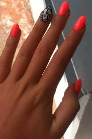 If you are the kind of person who can tan, then you will like the appearance of it. Neon Nail Designs