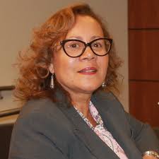 Yvette Roland's Instagram, Twitter & Facebook