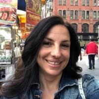 Diana Scully's Instagram, Twitter & Facebook