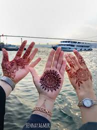 Hennayagmur Henna Art Photo Islamic Girl Architecture Gold Pink Love Hand Nail Nails Book Mood Caffee Books A Henna Henna Mehndi Mehndi Images
