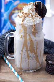I also melted some peanut butter to drizzle over the top. 15 Reese S Milkshake Ideas Milkshake Recipes Milkshake Food