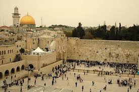 Again on the world's agenda. Zidul Plangerii Din Ierusalim Israel Portal Turism