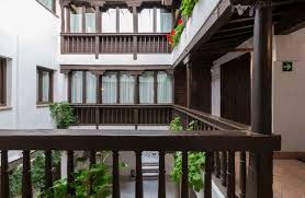 Located in granada's albaicín neighborhood, casa del capitel nazari hotel is in the city center and near the boardwalk. Casa Del Capitel Nazari Easyjet Holidays