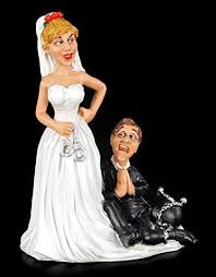 Tortenfigur hochzeit, hochzeit brautpaar, hochzeit männer just married, tortenfigur männerhochzeit, geldgeschenk hochzeit, dekofigur mann eine tolle dekofigur zur hochzeit als tortenfigur oder geldgeschenk für das brautpaar. Lustige Brautpaar Figur Brautigam Hat Lebenslanglich Tortenfigur Tortenaufsatz Brautpaar Figuren Brautpaar Torten Figuren