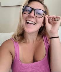 Is there a serious woman for a long term relationship in California?