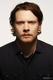 Mis opciones para Eddie Brock/Venom en el Universo Cinematográfico Marvel  contra Tom Holland como Spider-Man : r/Fancast