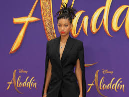 Последние твиты от willow (@officialwillow). Willow Smith Opens Up About Dating Women Sexuality Sheknows
