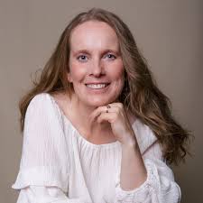 Courage before Confidence with Cara McGregor of Cariad Coaching  (@caramcg_cariadcoaching) • Instagram photos and videos