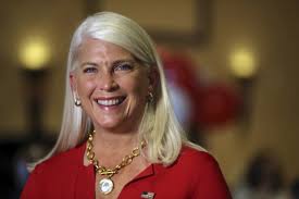 Connecticut voters at the polls amid strong turnout; abortion and other  rights, inflation