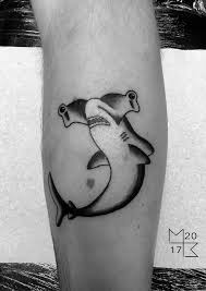 Black And White Hammerhead Shark Tattoo Black And White Hammerhead Shark Tattoo New Traditional Style Designed And Tattooed By Sam Baxter To See More Of S Tattoos Baxter Tattoo Body Art Tattoos