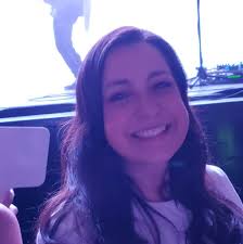 Celebrating 900 members in the Love It Live music community