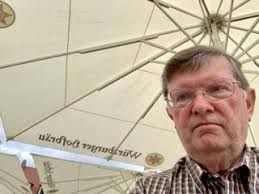 Thanks to our photographers Karilyn and Judy for today's pictures. They  tracked down many who are working all over the camp.