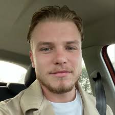 Daniel Arends (@daniel.arends.7) • Facebook, Connect with friends