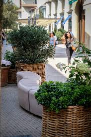 Which is better bicester village or fidenza village? Fidenza Village Von Vudafieri Saverino Partners Shoppingcenter