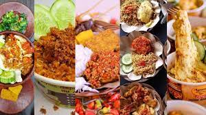 Kemudian geprek ayam aduk rata dengan sambal. Where To Find The Spiciest Ayam Geprek Places In Jakarta Coconuts Jakarta