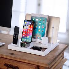 This serves as a handy place to keep your watch when it's charging or at night. Dskstnd Cinq White Minimalist Desktop Charging Station Dock Etsy Desktop Charging Station Apple Watch Iphone Homescreen Iphone