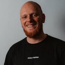 Goed nieuws!! We gaan onze showroom in Echt uitbreiden!! 🤎 Na 12 jaar mijn  showroom op het ETC in Culemborg te hebben gehad, ben ik klaar om met mijn  onderneming de volgende