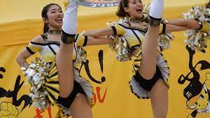 チア】チアダンスチーム「タイガースガールズ」のハミパンチラ | こきつべっ！