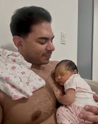 Mi entrenador es el número uno!!! En altas y bajas siempre me sentiré  orgulloso de lo que estamos logrando! Hay solo una cosa que no sabemos  hacer nosotros y es RENDIRNOS. Vamos